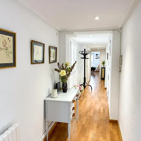 The Dragon Of Pilar - Turistea * Zaragoza