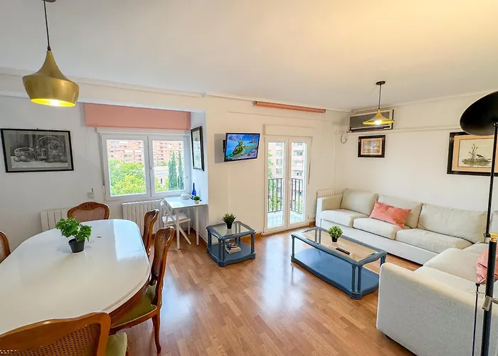 Daire The Dragon Of Pilar - Turistea