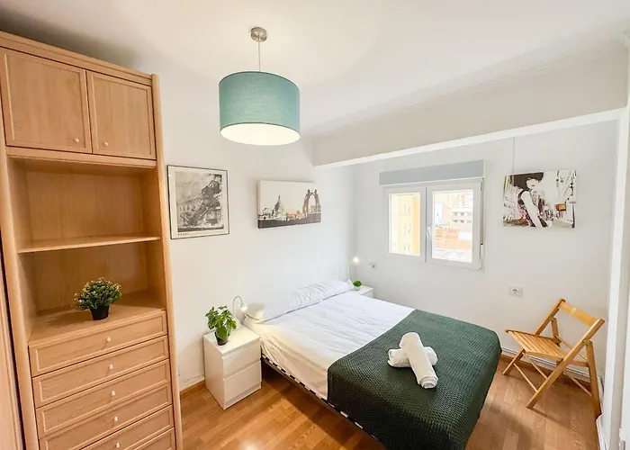 The Dragon Of Pilar - Turistea Daire Zaragoza